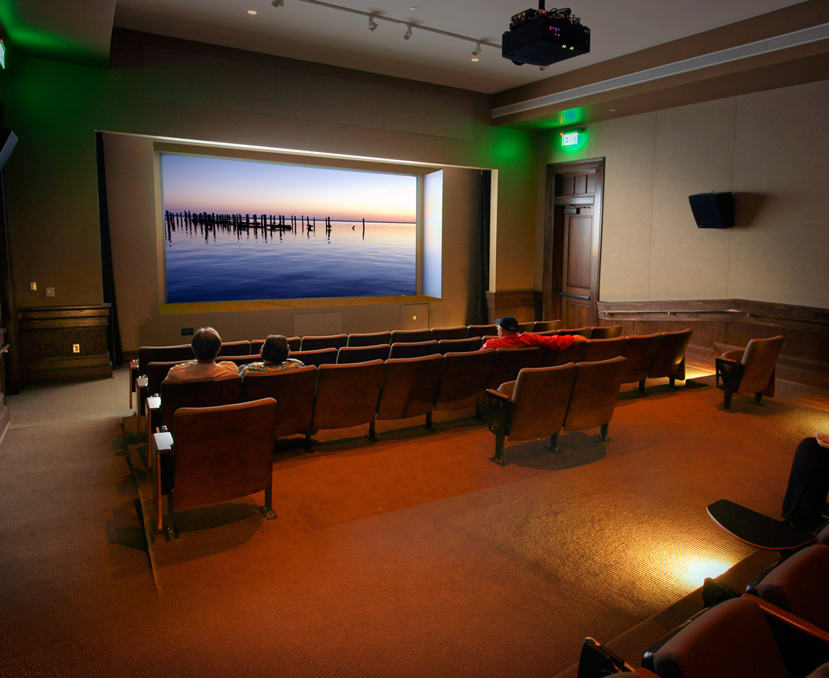 Biloxi Visitors interior